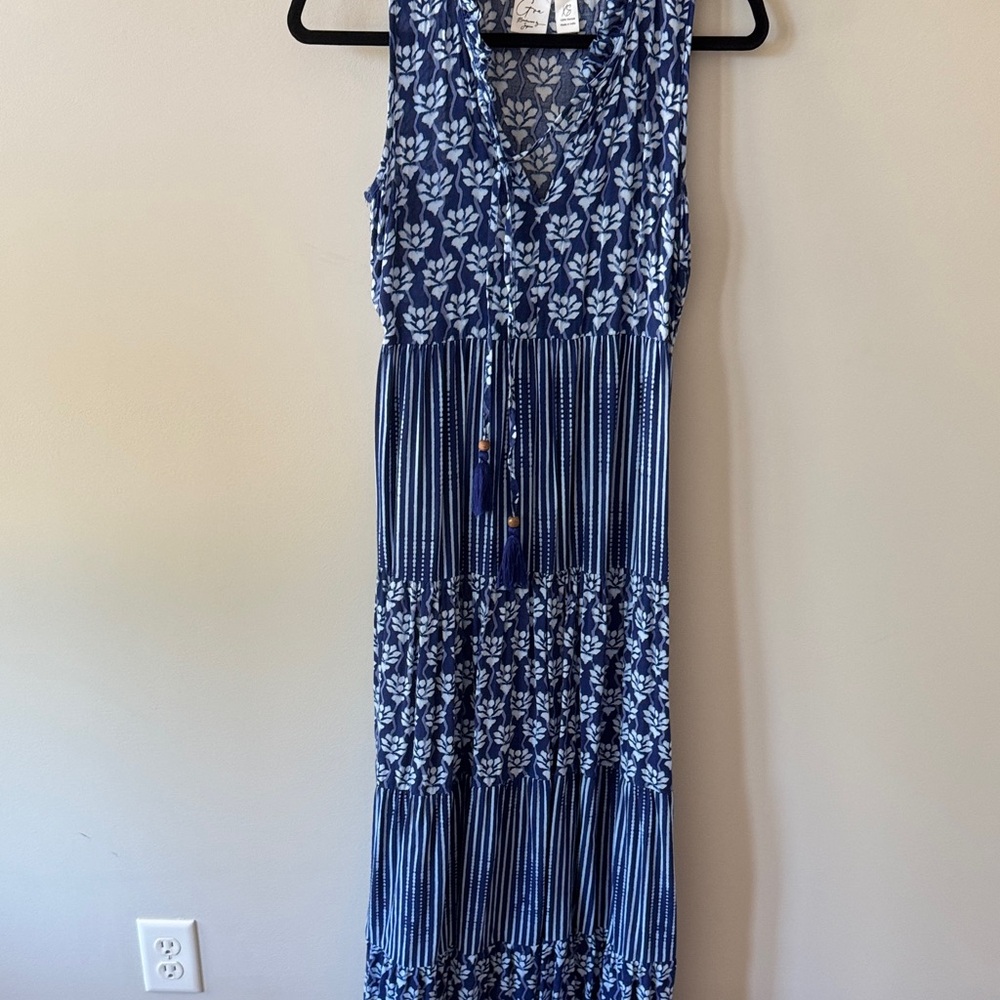 Blue Floral Sleeveless Maxi Dress
